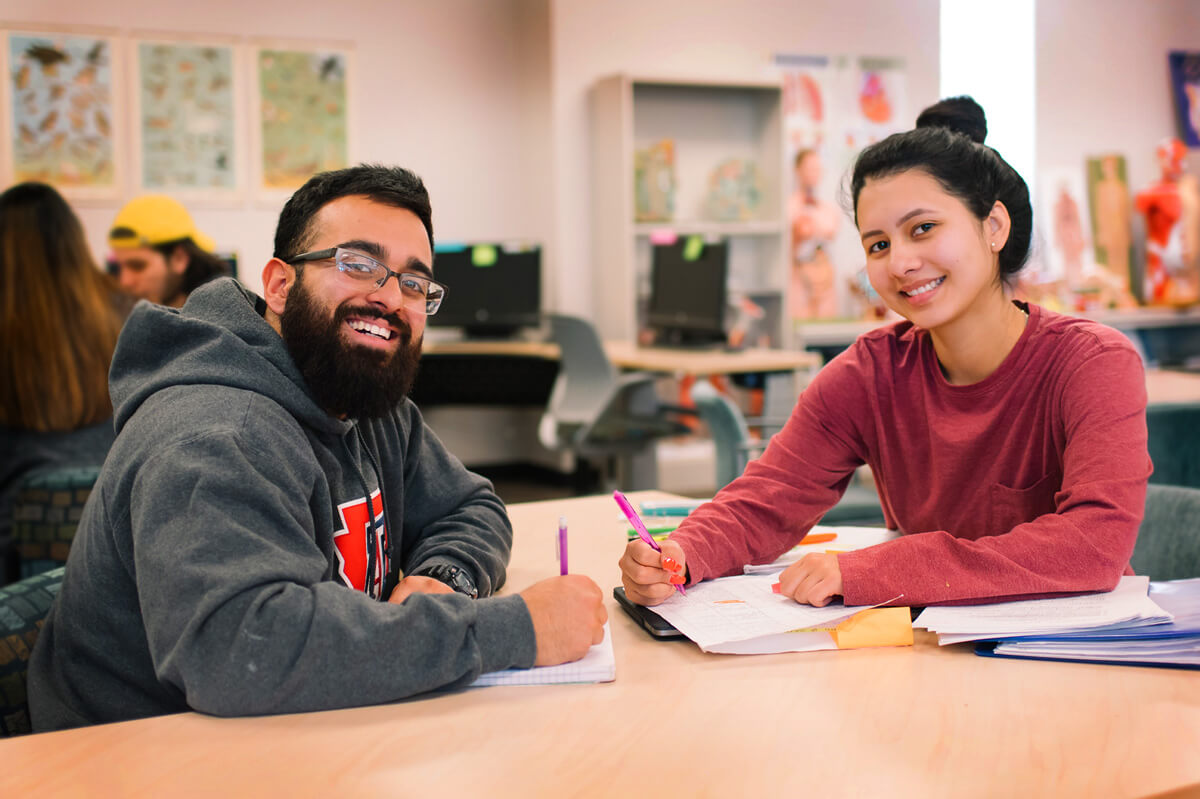 Students in a Pima library.